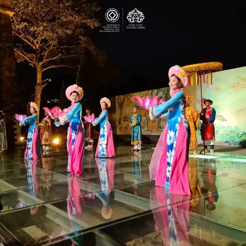 1.3 Hoàng thành Thăng Long 1.3 Hoàng thành Thăng Long