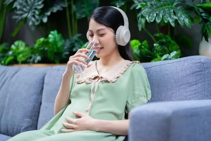 3Giảm cơn đau khi mang thai bằng cách nào? 3Giảm cơn đau khi mang thai bằng cách nào?