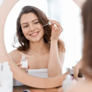 2. Bôi kem chống nắng trước hay sau serum?