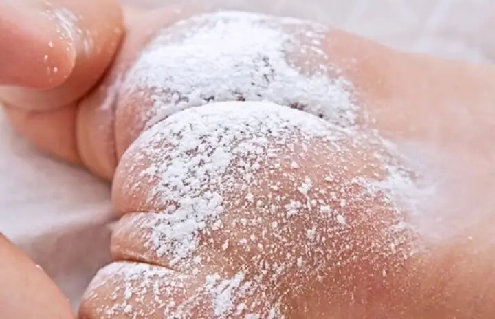 Các Loại Sữa Tắm Trị Rôm Sảy Cho Bé: Chăm Sóc Da Một Cách Tối Ưu