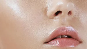 1Lợi ích khi trang điểm từ phấn rôm?