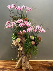 Hoa Lan Nghệ Thuật – Sản Phẩm Từ Những Bàn Tay Vàng Của Nghệ Nhân Ngành Hoa