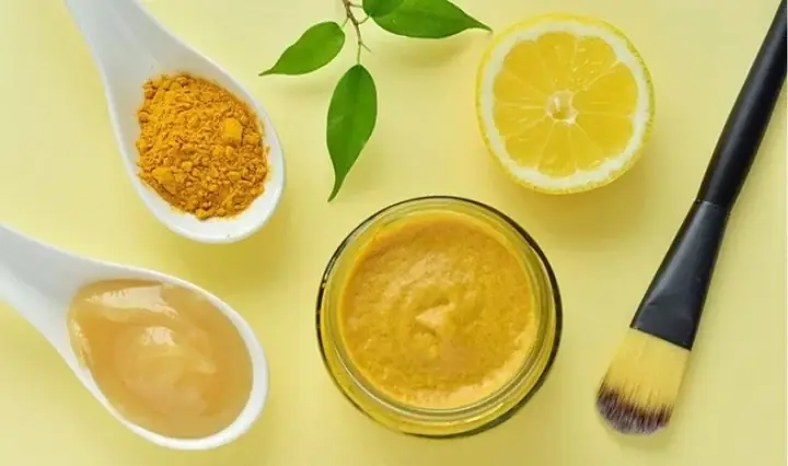 Kết Hợp Nghệ Với Chanh Giúp Mờ Thâm, Không Vàng Da