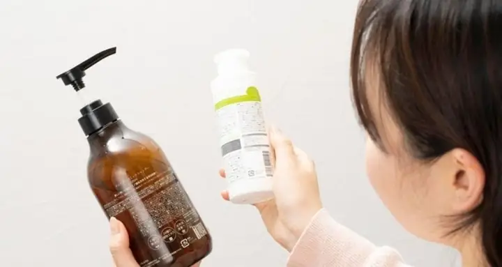 2Cách kiểm tra dầu gội có chứa Sulfate hay không?