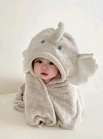 1Hình nền em bé trai dễ thương