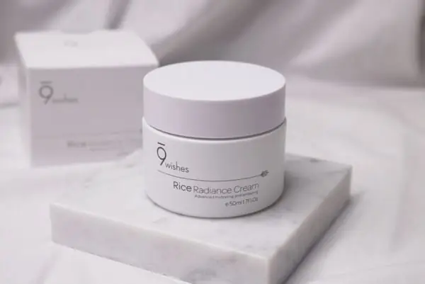 Kem Dưỡng Ẩm 9wishes Rice Radiance Cream 50ml