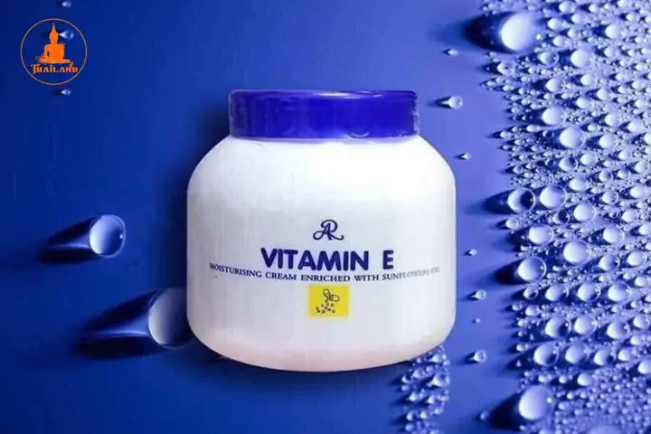 Kem Dưỡng Ẩm Vitamin E Thái Lan Có Tốt Không? Kem Dưỡng Ẩm Vitamin E Thái Lan Có Tốt Không?