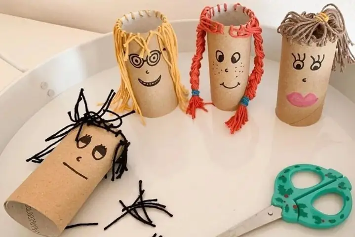 1. Làm đồ chơi tập cắt tóc cho con rối