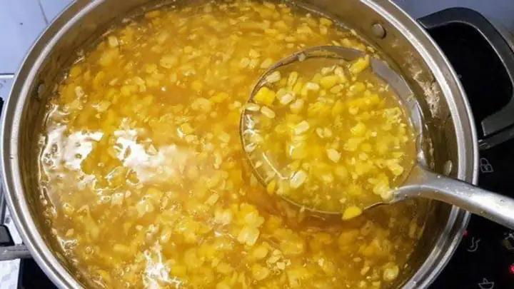 Món ngon cho bé 4-6 tuổi: Chè bắp nước cốt dừa