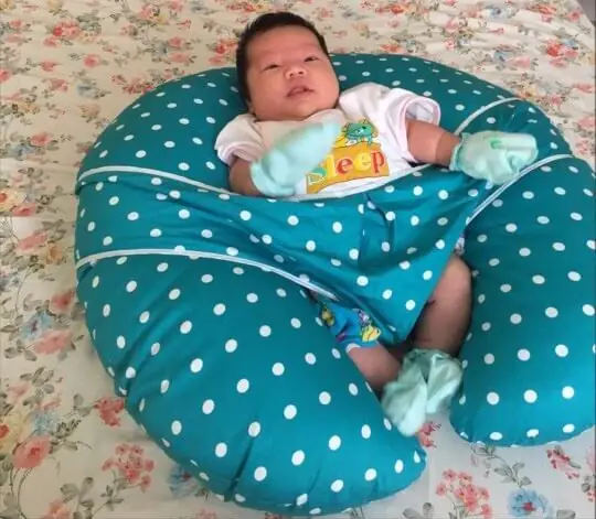 Tặng Gối Cho Con Bú Chữ C Đa Năng Tặng Gối Cho Con Bú Chữ C Đa Năng