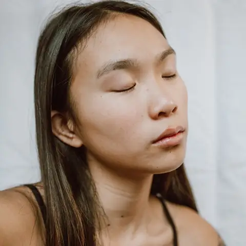 Khi Không Trang Điểm