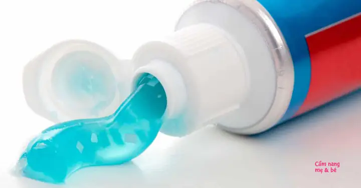 Công Dụng Làm Đẹp Thần Kì Của Kem Đánh Răng Mà Bạn Không Nên ...