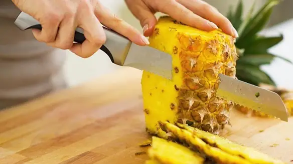 Giải Đáp Thắc Mắc Của Nhiều Mẹ: Ở Cữ Ăn Dứa Được Không? Giải Đáp Thắc Mắc Của Nhiều Mẹ: Ở Cữ Ăn Dứa Được Không?