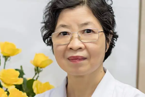 Bác Sĩ Da Liễu Chuyên Khoa Ii Nguyễn Thị Minh Hồng