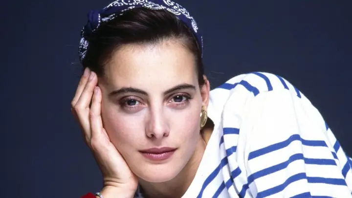 Cách Búi Tóc Đẹp Như Người Pháp Cách Búi Tóc Đẹp Như Người Pháp