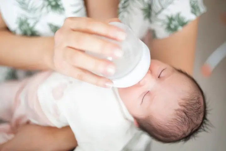 Giảm Dần Lượng Sữa Bé Bú Mỗi Đêm