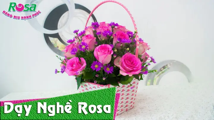 Các Bước Cắm Hoa Hồng Vào Giỏ Một Cách Chuyên Nghiệp? Các Bước Cắm Hoa Hồng Vào Giỏ Một Cách Chuyên Nghiệp?