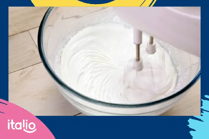 Cách 1: Làm Kem Từ Sữa Tươi Vinamilk