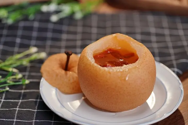 10lê Chưng Táo Cho Bé Ăn Dặm 10lê Chưng Táo Cho Bé Ăn Dặm