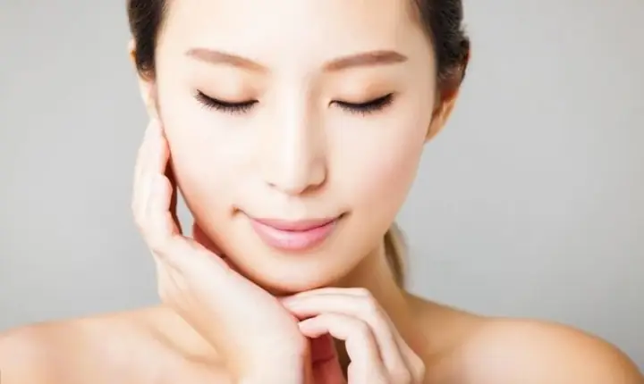 Nuôi Dưỡng Da Khỏe Đẹp Từ Bên Trong Nuôi Dưỡng Da Khỏe Đẹp Từ Bên Trong