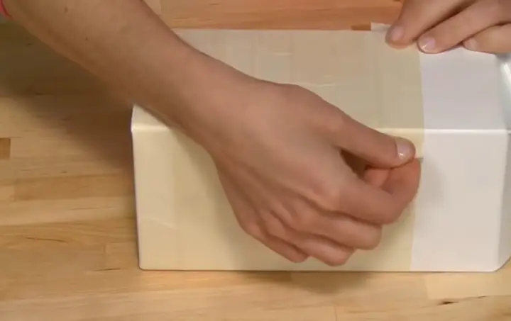 Cach-lam-ngoi-nha-bang-hop-sua-cho-cac-chu-chim