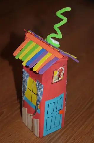 Cach-lam-ngoi-nha-bang-hop-sua-va-que-kem