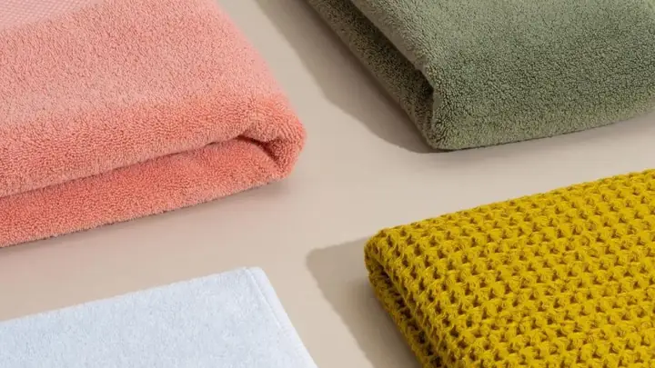 Dùng Khăn Sợi Nhỏ