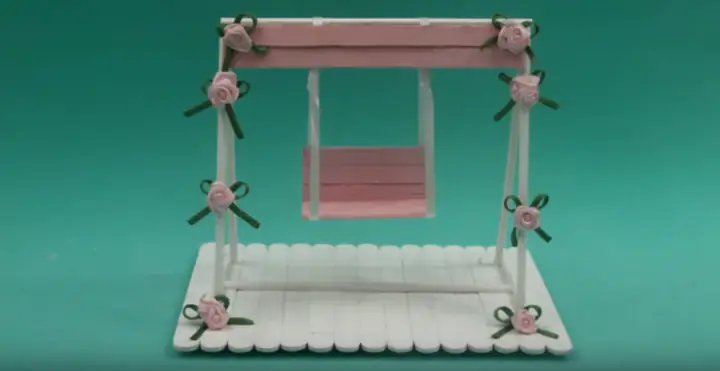 Cách Làm Xích Đu Xinh Xắn Bằng Que Kem