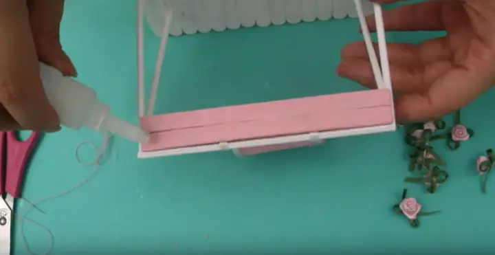 Cách Làm Xích Đu Xinh Xắn Bằng Que Kem