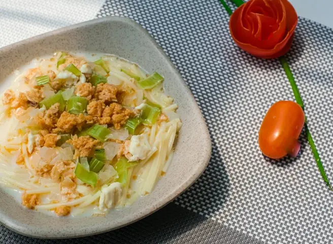 Mì Somen Sốt Cá Hồi