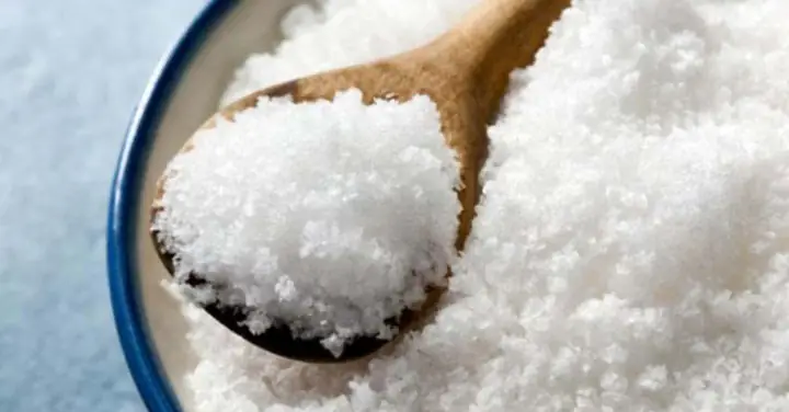 Cách Chế Biến Cá Hồi Không Tanh Chỉ Vớinước Muối Hoặc Nước Vo Gạo