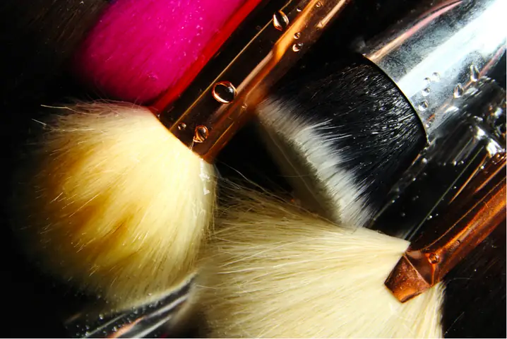 Ngâm Cọ Giúp Làm Sạch Sâu Ngâm Cọ Giúp Làm Sạch Sâu