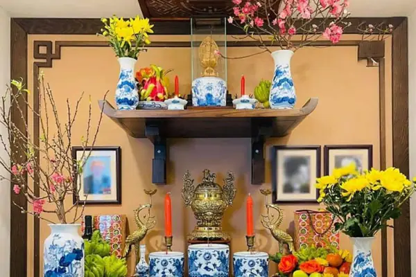Các Bước Cắm Hoa Bàn Thờ Gia Tiên Đẹp