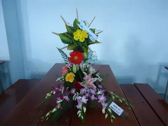 Mẫu Cắm Hoa Ý Nghĩa Cho Ngày Nhà Giáo Việt Nam 20.11