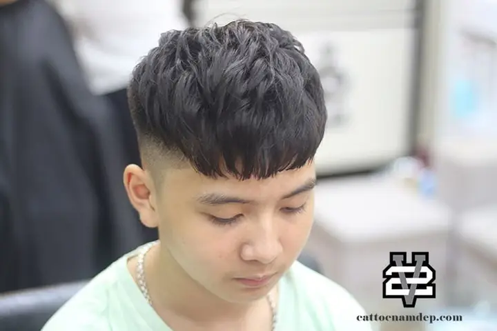 Các Bước Tiên Tiến Và Chăm Sóc Tóc Cần Thiết Để Giữ Cho Mái Tóc Của Trẻ Em Nam Luôn Đẹp Và Khỏe Mạnh?