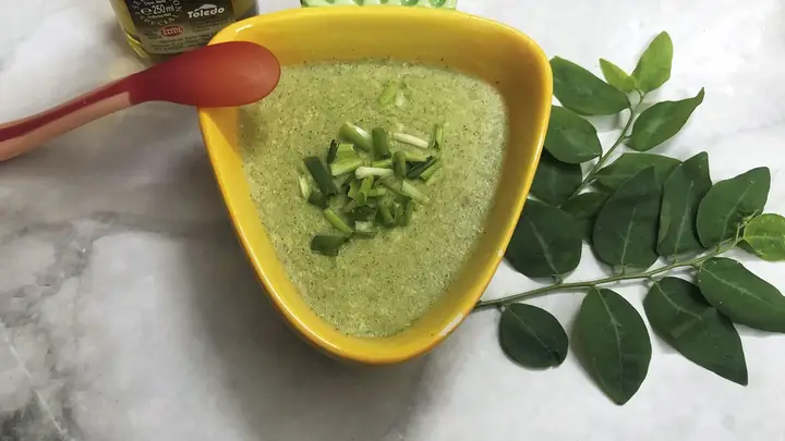 Cách Nấu Cháo Gà Hạt Sen Cho Bé Với Rau Ngót Và Rau Mồng Tơi Dễ ...