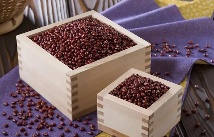 Tinh Hoa Từ Trà Xanh Và Đậu Đỏ Tinh Hoa Từ Trà Xanh Và Đậu Đỏ