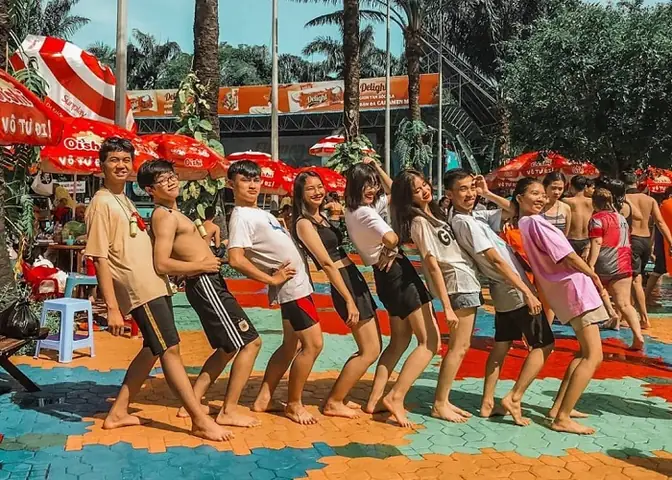 Công Viên Nước Đầm Sen