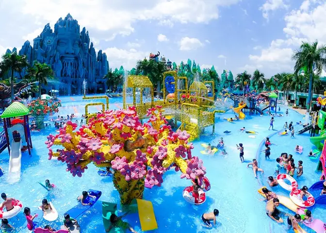 Công Viên Nước Suối Tiên