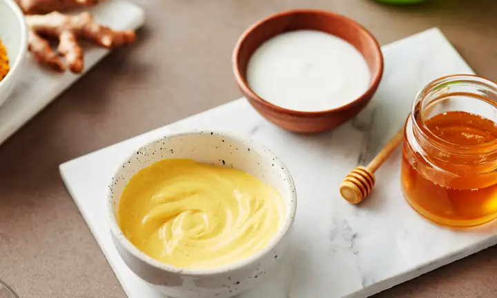 Mặt Nạ Mật Ong Và Sữa Chua