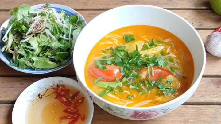 Nét Độc Đáo Của Bún Cá Ngừ Um Quảng Ngãi