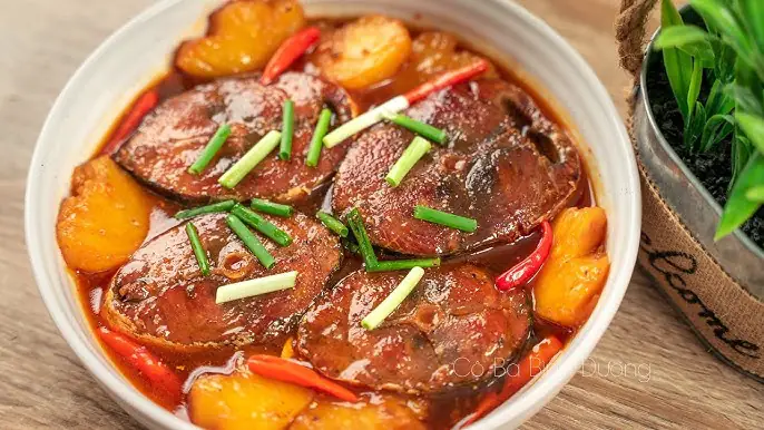 Cách Nấu Bún Cá Ngừ Um Quảng Ngãi Chuẩn Vị Gia Truyền