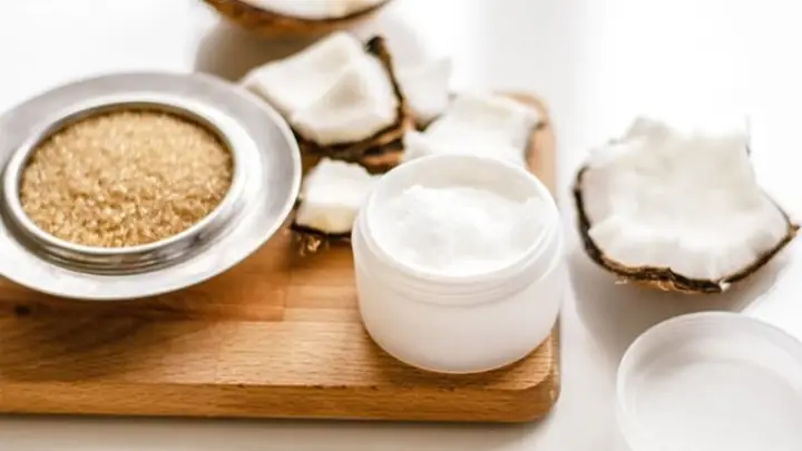 3mặt Nạ Từ Dầu Dừa, Đường Và Tinh Dầu Giúp Tẩy Tế Bào Chết 3mặt Nạ Từ Dầu Dừa, Đường Và Tinh Dầu Giúp Tẩy Tế Bào Chết