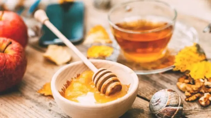 6mặt Nạ Từ Mật Ong, Giấm Táo Và Dầu Dừa Giúp Tóc Bóng Mượt 6mặt Nạ Từ Mật Ong, Giấm Táo Và Dầu Dừa Giúp Tóc Bóng Mượt