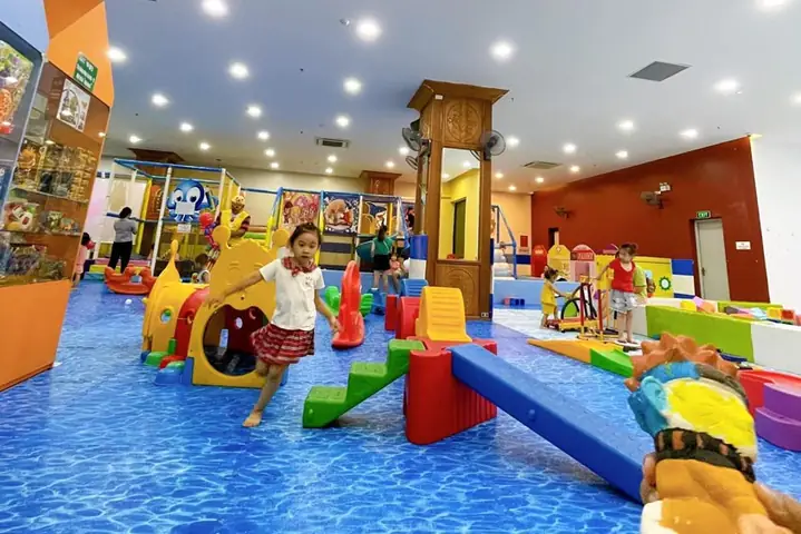 Khu Vui Chơi Trẻ Em Eco Land