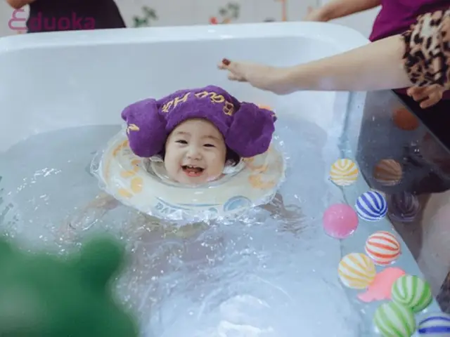 Hồ Bơi Thủy Liệu Là Gì?