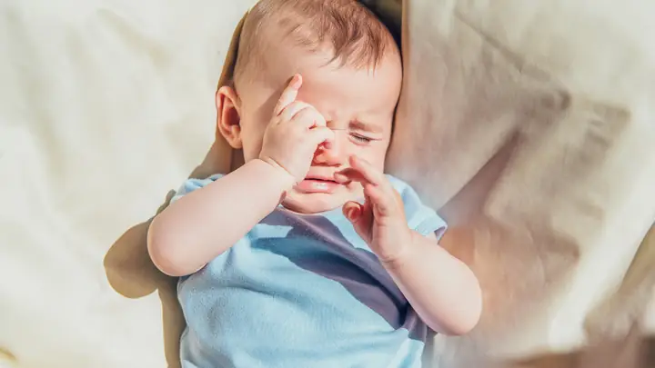 Hút Mũi Cho Trẻ Sơ Sinh Có Ảnh Hưởng Gì Không? Hút Mũi Cho Trẻ Sơ Sinh Có Ảnh Hưởng Gì Không?