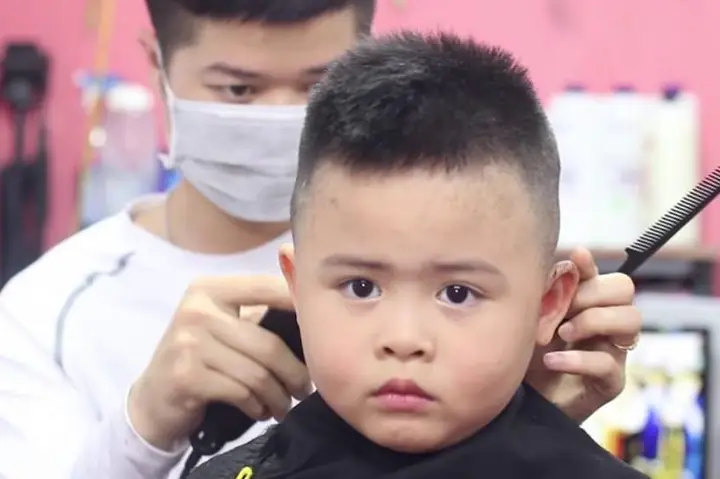 Kiểu Tóc Cho Bé Trai Có Gương Mặt Tròn Kiểu Tóc Cho Bé Trai Có Gương Mặt Tròn