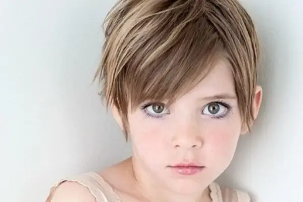 14 Kiểu Tóc Xinh Xắn, Dễ Thương Cho Bé Gái Cho Mẹ Lựa Chọn