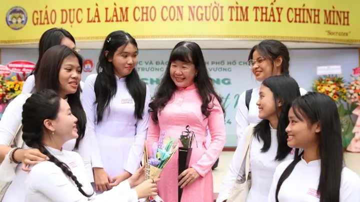 Lời Chúc Cô Giáo Đầu Năm Học Từ Học Sinh Lời Chúc Cô Giáo Đầu Năm Học Từ Học Sinh